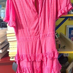 NWOT: Lulu’s Pink Ruffled Dress, PERFECT for Easter 💗💗. SO FUN!